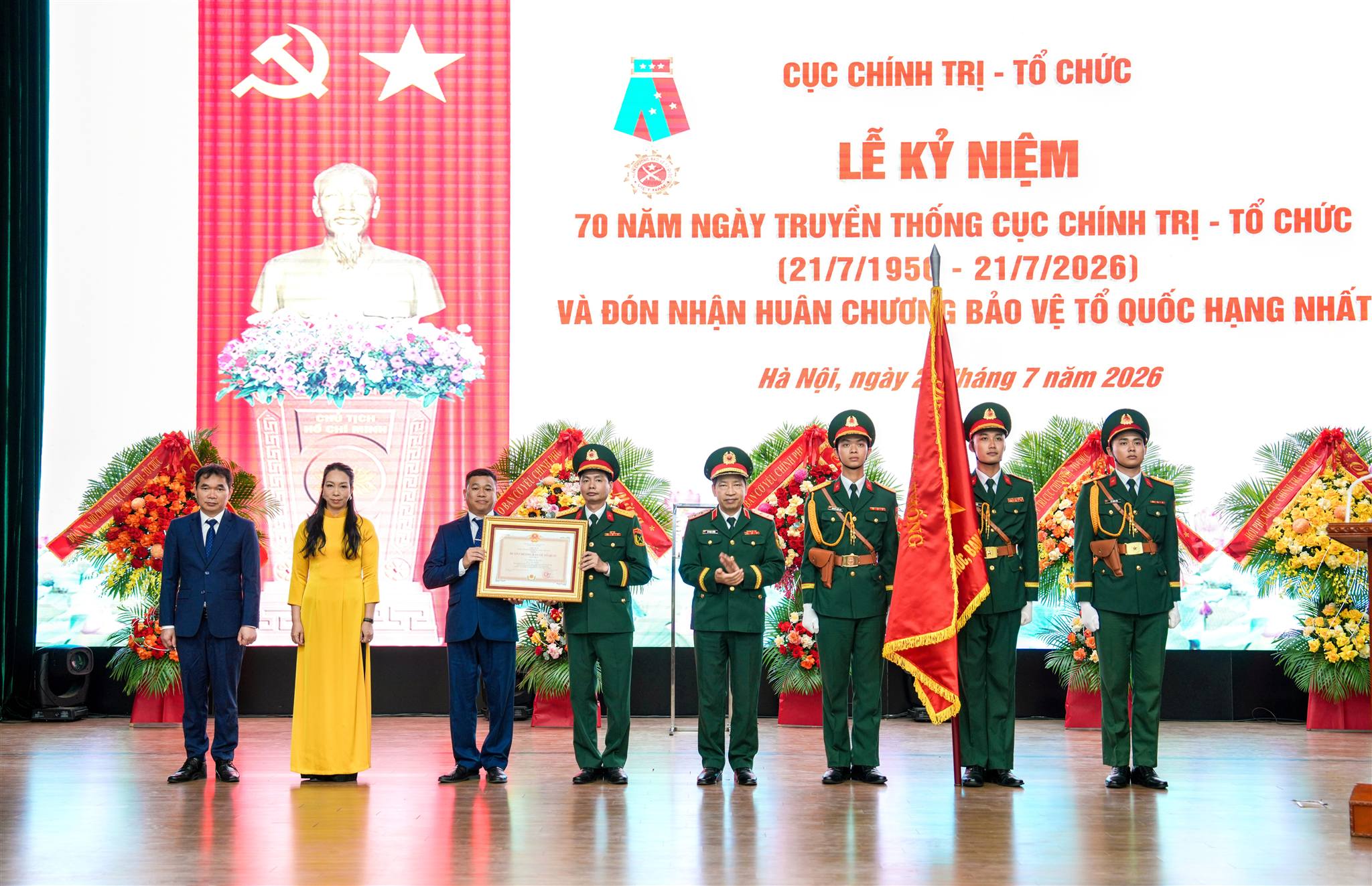 Tự hào 70 năm xây dựng và trưởng thành: Cục Chính trị - Tổ chức đón nhận Huân chương Bảo vệ Tổ quốc hạng Nhất